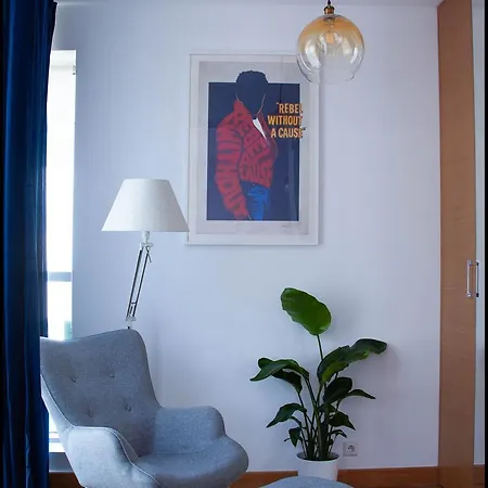 Oomph Skyline 3bdr Retreat With Ac