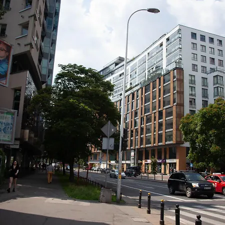 Apartment Oomph Skyline 3bdr Retreat With Ac *