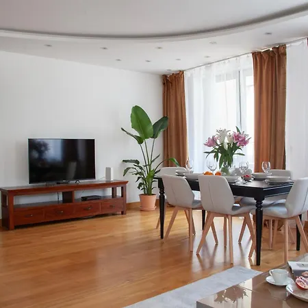 شقة Grzybowska Skyline 3bdr Retreat With Ac وارسو