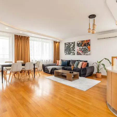 Oomph Skyline 3bdr Retreat With Ac Апартаменты *