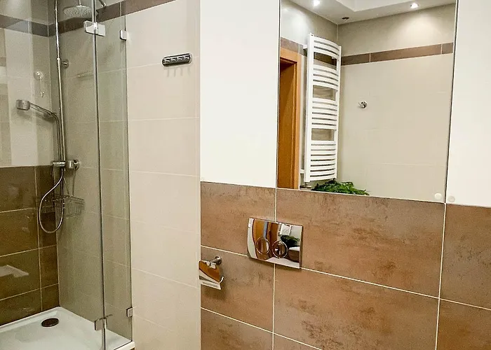 Lejlighed Oomph Skyline 3bdr Retreat With Ac *