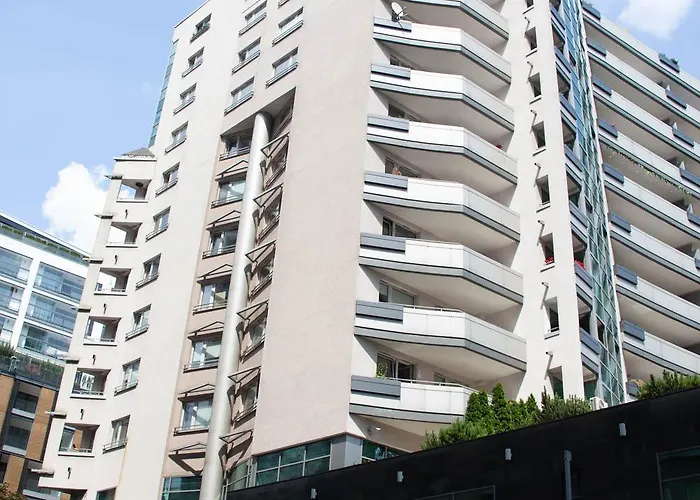 Oomph Skyline 3bdr Retreat With Ac *