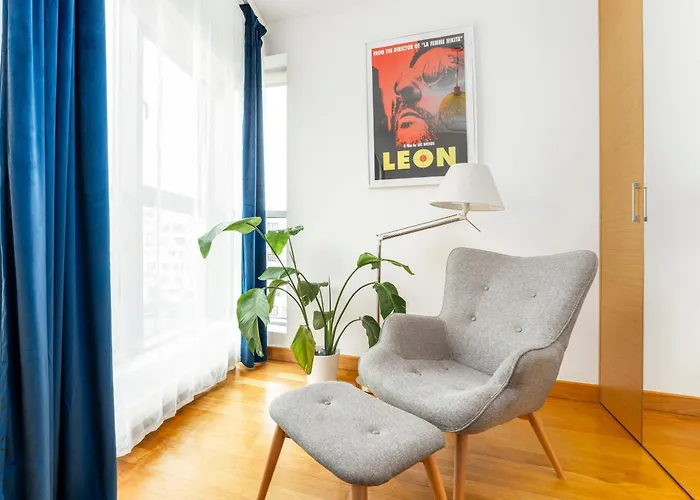 Oomph Skyline 3bdr Retreat With Ac * Warszawa