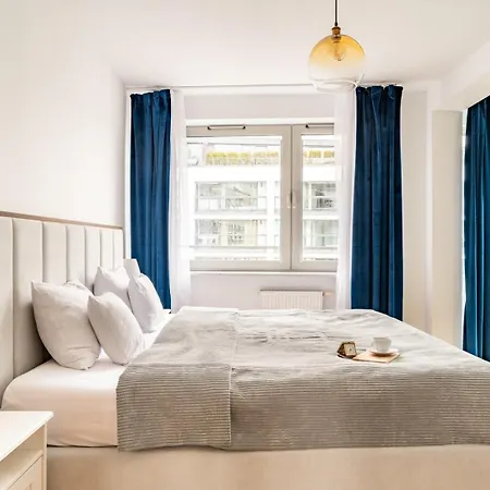 Daire Oomph Skyline 3bdr Retreat With Ac